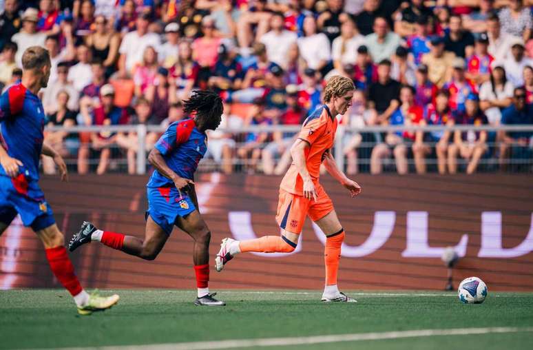 Barcelona vence o Basel em amistoso de pr&eacute;-temporada na Su&iacute;&ccedil;a &ndash;