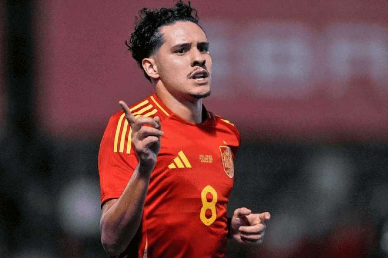 Brasileiro naturalizado espanhol foi formado nas categorias de base do Espanyol –