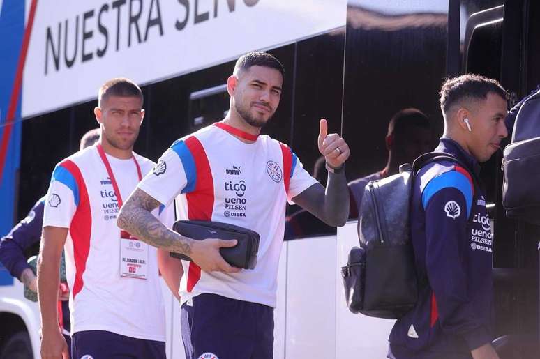 Sanabria defendeu o Paraguai no Mundial da Am&eacute;rica do Norte &ndash;