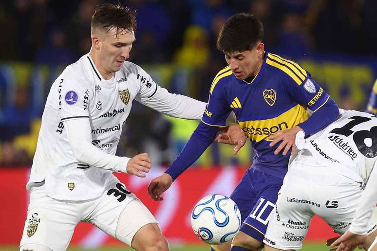 Recoleta tenta reverter placar de sua primeira derrota na competi&ccedil;&atilde;o continental &ndash;