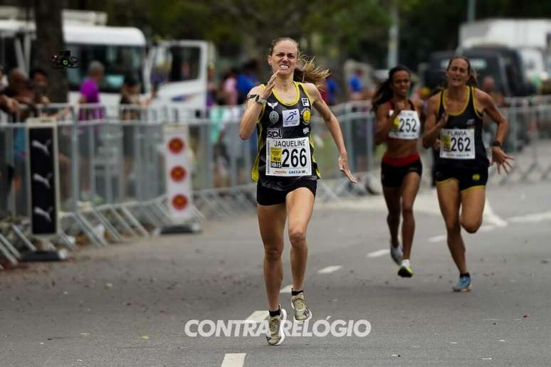 Jaqueline no final da prova (Foto: Fernanda Paradizo)