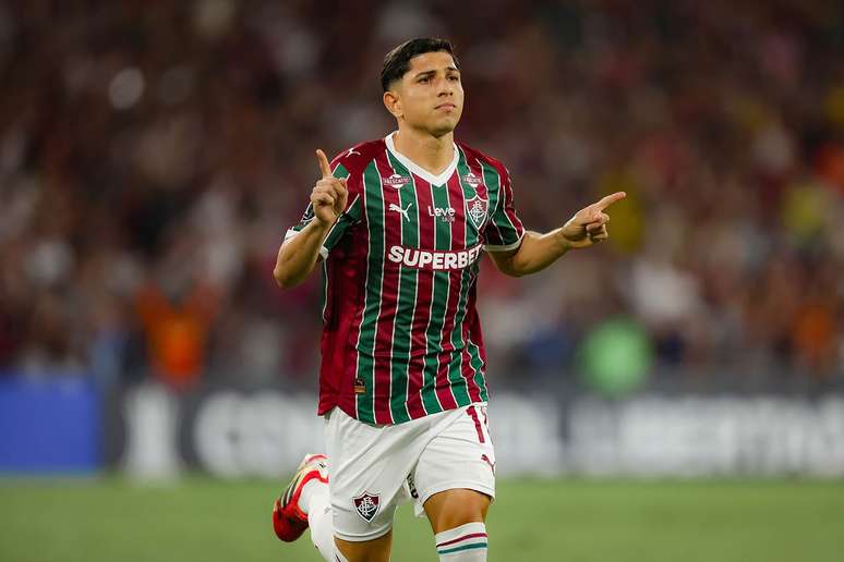 Savarino tem seis gols e tr&ecirc;s assist&ecirc;ncias em 33 jogos pelo Fluminense em 2026 &ndash;
