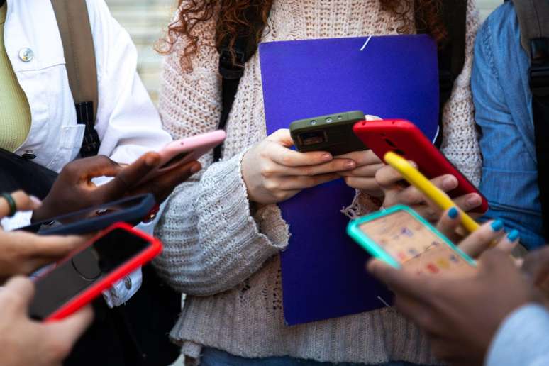 Crise de sa&uacute;de mental n&atilde;o &eacute; s&oacute; entre os jovens, mas tamb&eacute;m na popula&ccedil;&atilde;o adulta