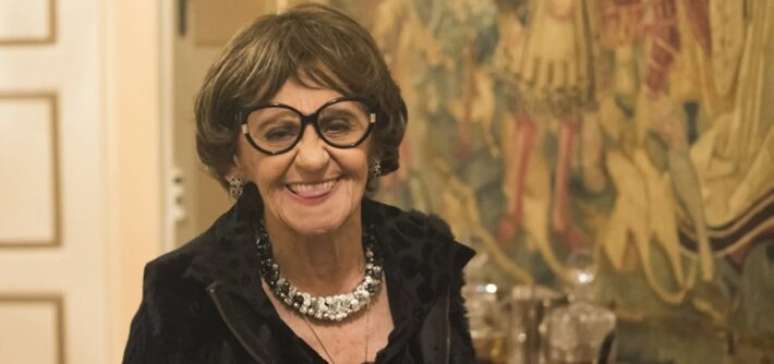 Na novela 'Sol Nascente' (2016&ndash;2017), a atriz Laura Cardoso interpretou a marcante vil&atilde; Dona Sinh&aacute; (Maria Aparecida Corr&ecirc;a Teixeira)