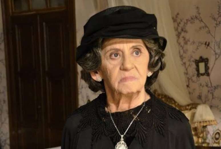 Na novela 'Gabriela' (remake exibido pela TV Globo em 2012), a atriz Laura Cardoso interpretou a r&iacute;gida e moralista Dona Dorot&eacute;ia