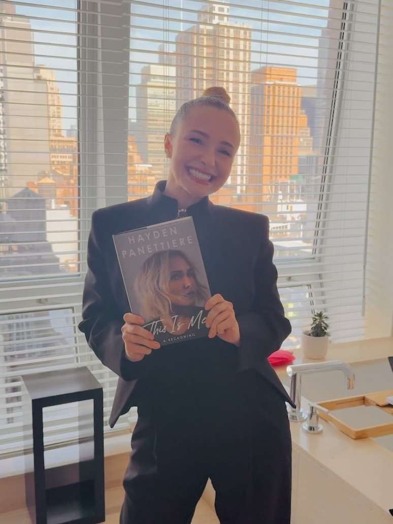 Hayden Panettiere lan&ccedil;ou sua biografia em maio deste ano