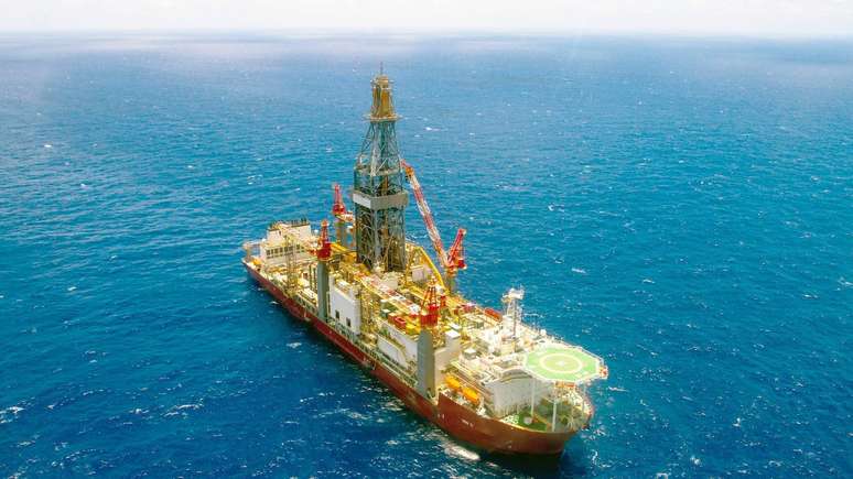 Explora&ccedil;&atilde;o de petr&oacute;leo na regi&atilde;o enfrenta cr&iacute;ticas ambientais
