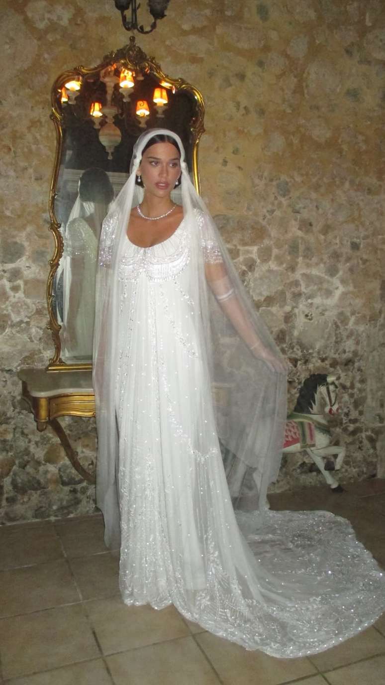 Theresa Fonseca se casou no &uacute;ltimo final de semana