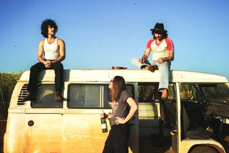 Colomy lan&ccedil;ou 'Pra Quem Andou Perdido', segundo &aacute;lbum da banda.