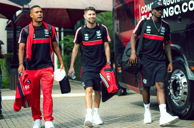 Flamengo embarcou para Belo Horizonte (MG) nesta sexta-feira (21/8) &ndash;