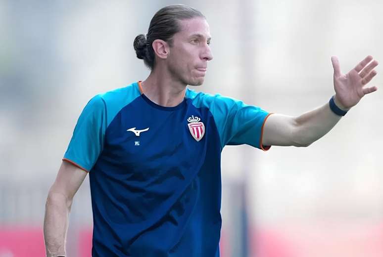 Filipe Lu&iacute;s, ex-Flamengo, estreia esta temporada no Monaco &ndash;