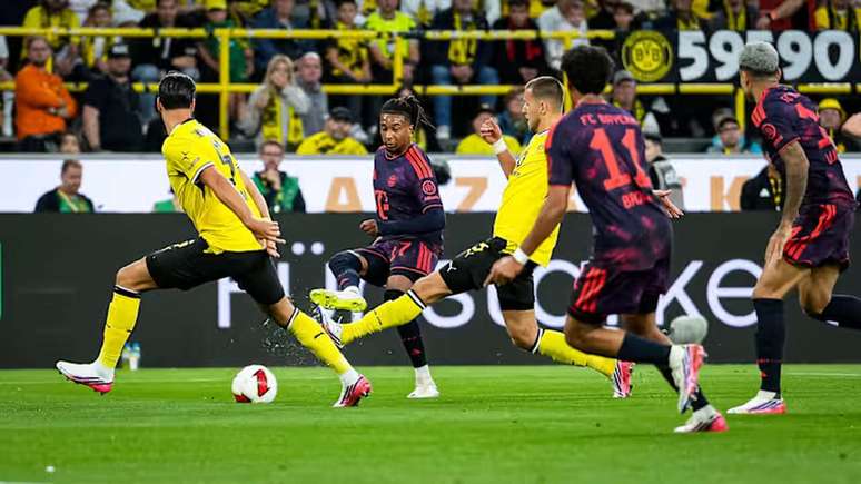 Dortmund e Bayern mediram for&ccedil;as pelo t&iacute;tulo da Supercopa da Alemanha &ndash;