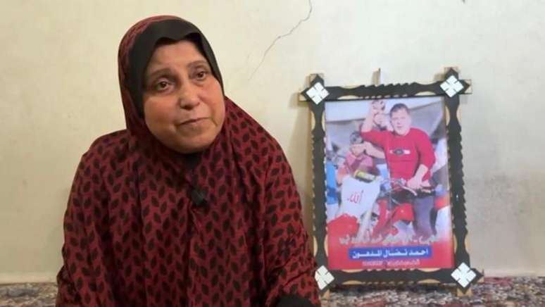 Majdiya al Madhoun procura seu filho h&aacute; mais de um ano