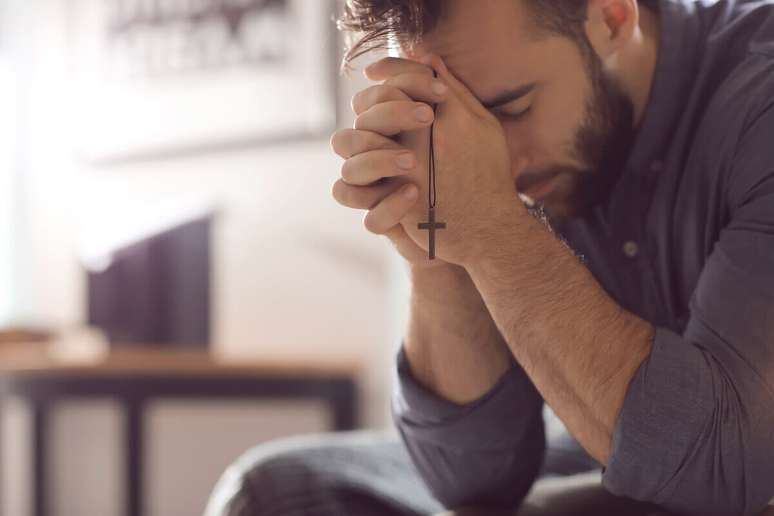 Nossa Senhora Rainha &eacute; venerada pelos fi&eacute;is como um s&iacute;mbolo de amor materno 
