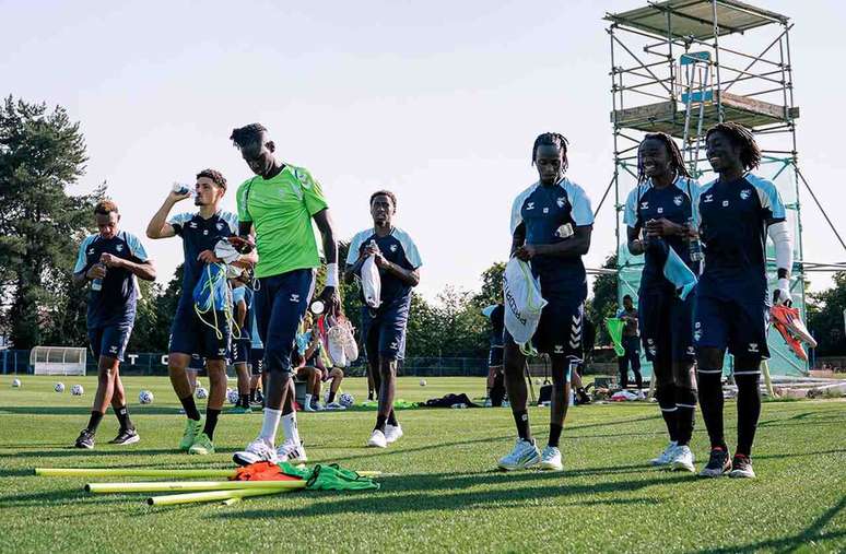 Le Havre terminou na 14&ordf; coloca&ccedil;&atilde;o na &uacute;ltima temporada e quase caiu &ndash;