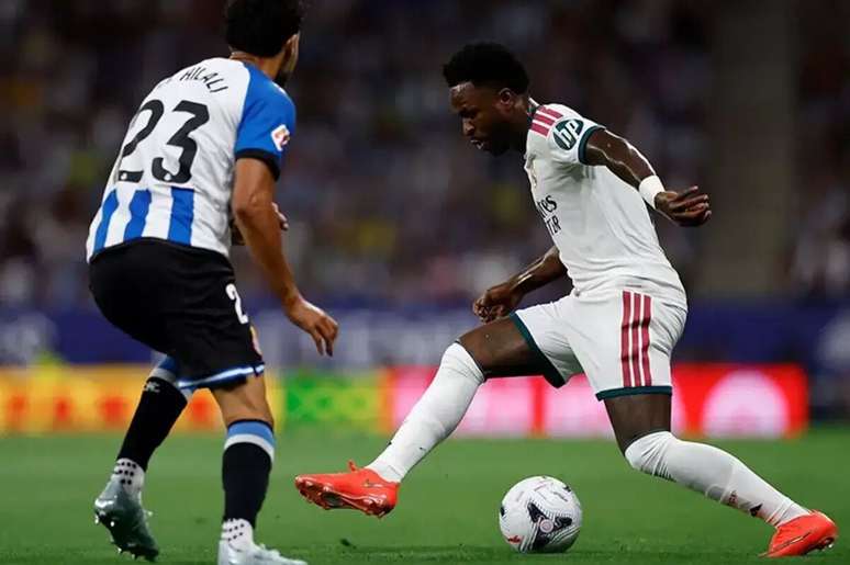 Vini Jr em a&ccedil;&atilde;o na vit&oacute;ria do Real Madrid sobre o Espanyol &ndash;