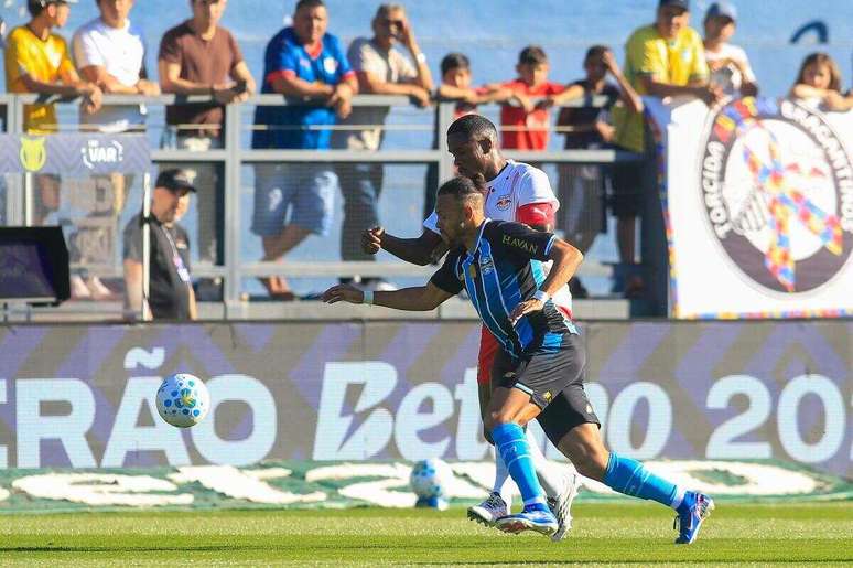 Derrota no fim custou caro e Grêmio continua ameaçado de cair no Z4 –