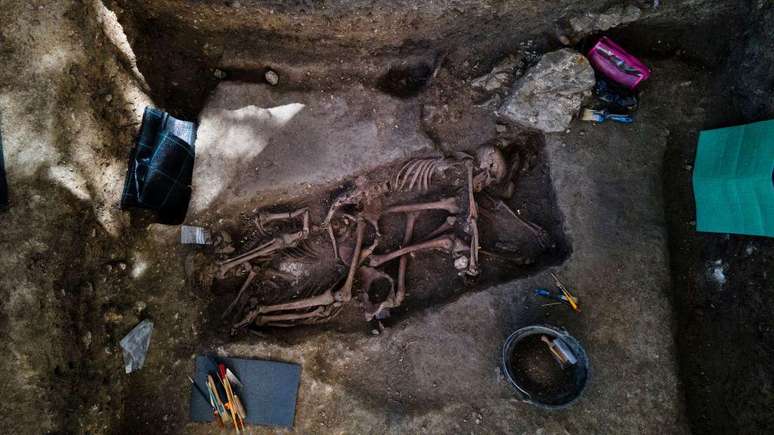 Vala comum no barranco de V&iacute;znar, em Granada, na &aacute;rea onde se acredita que estejam os restos mortais de Lorca