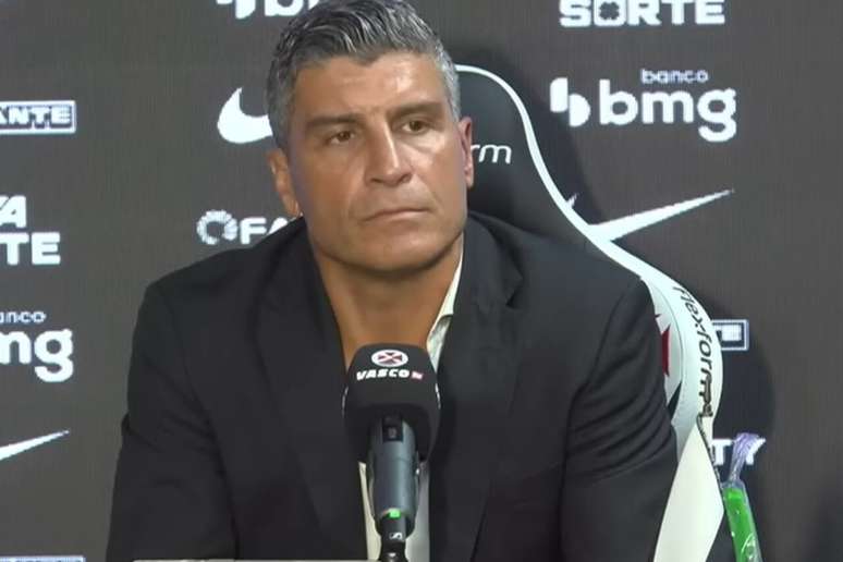Pedro Emanuel falou do momento do Vasco &ndash;