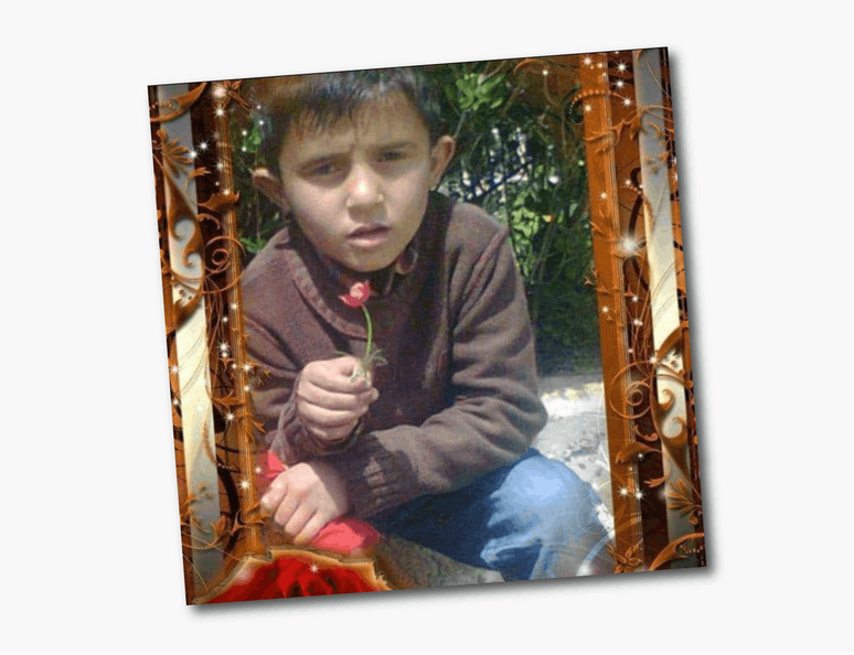 Mohammed Towakatli ainda espera por justi&ccedil;a ap&oacute;s a morte do seu filho Wael, de sete anos (foto)
