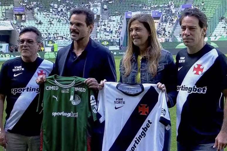 Marcos Lamacchia com a camisa do Vasco &ndash;