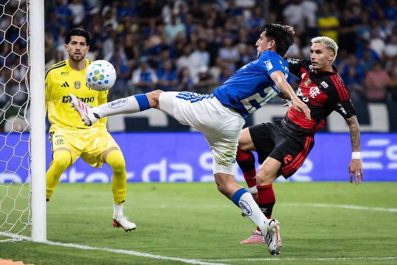 Flamengo sofreu gols nos &uacute;ltimos quatro jogos da temporada &ndash;