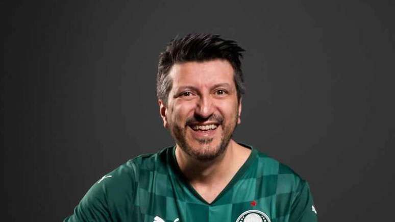 Lito Sousa tem 59 anos e ficou conhecido por seu canal 'Avi&otilde;es e M&uacute;sicas'