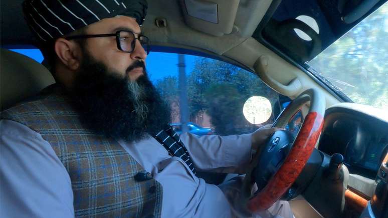 Habibullah Badr diz que, no passado, participou de opera&ccedil;&otilde;es que envolviam atentados suicidas