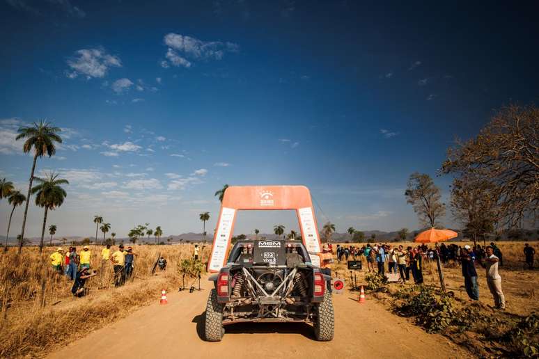 Rally Os Sert&otilde;es