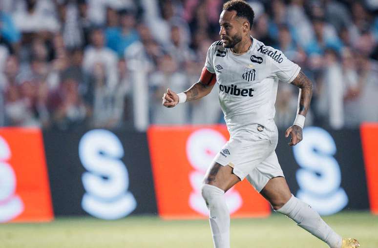 Santos discute presen&ccedil;a de Neymar em duelo com Palmeiras no sint&eacute;tico &ndash;
