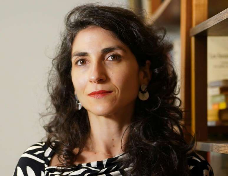 Lorena Telles, professora do Departamento de Hist&oacute;ria da Universidade Federal de S&atilde;o Paulo (Unifesp) e pesquisadora do N&uacute;cleo de Pesquisa e Forma&ccedil;&atilde;o em Ra&ccedil;a, G&ecirc;nero e Justi&ccedil;a Racial do Afro-Cebrap