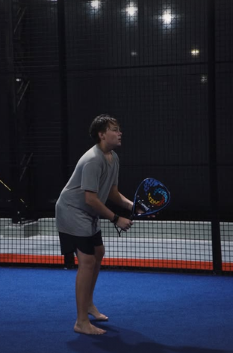 Davi Lucca tamb&eacute;m jogou beach tennis, al&eacute;m de futebol 