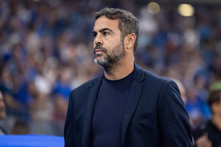Artur Jorge durante o jogo entre Cruzeiro e Atlético Mineiro –