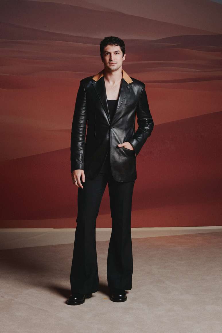 Gabriel Leone 