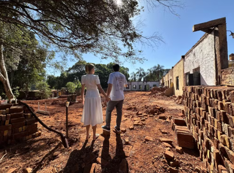 Ana Hickmann e Edu Guedes em Casa Gialla