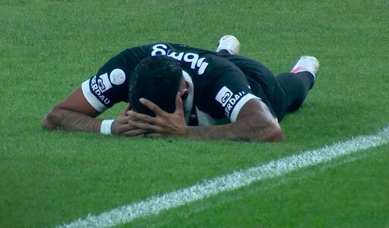 Ruan Tressoldi caiu de cabe&ccedil;a ap&oacute;s disputa com Kaio Jorge &ndash; Reprodu&ccedil;&atilde;o de v&iacute;deo