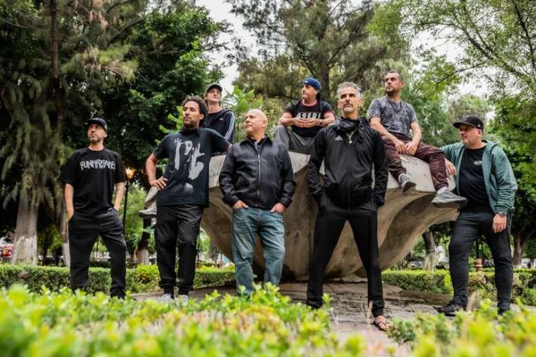 A banda argentina Los Cafres se apresenta em SP