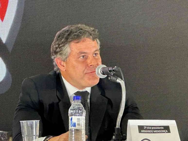 Armando Mendon&ccedil;a, atual vice-presidente do Corinthians &ndash;