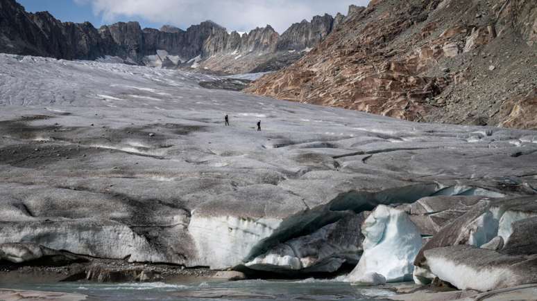 Geleiras dos Alpes tamb&eacute;m s&atilde;o vulner&aacute;veis aos efeitos das mudan&ccedil;as clim&aacute;ticas, advertem cientistas.