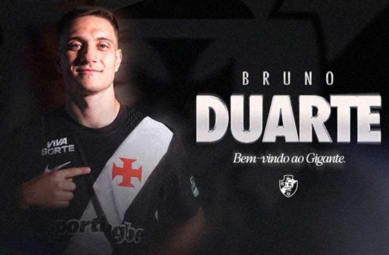 Jogador desembarcou na noite de quinta-feira (27) no Rio de Janeiro –