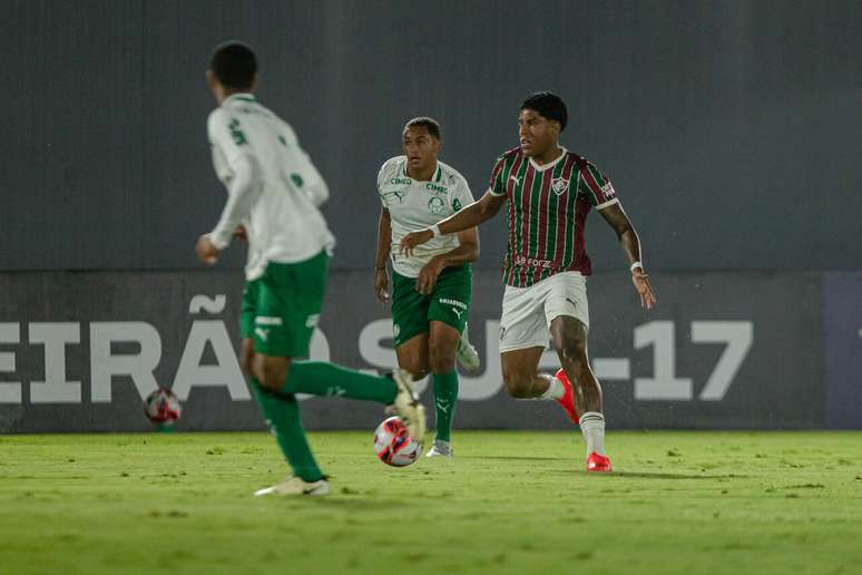 Fluminense e Palmeiras mediram for&ccedil;as nesta quinta-feira (27), pela 13&ordf; rodada do Brasileir&atilde;o Sub-17 &ndash;