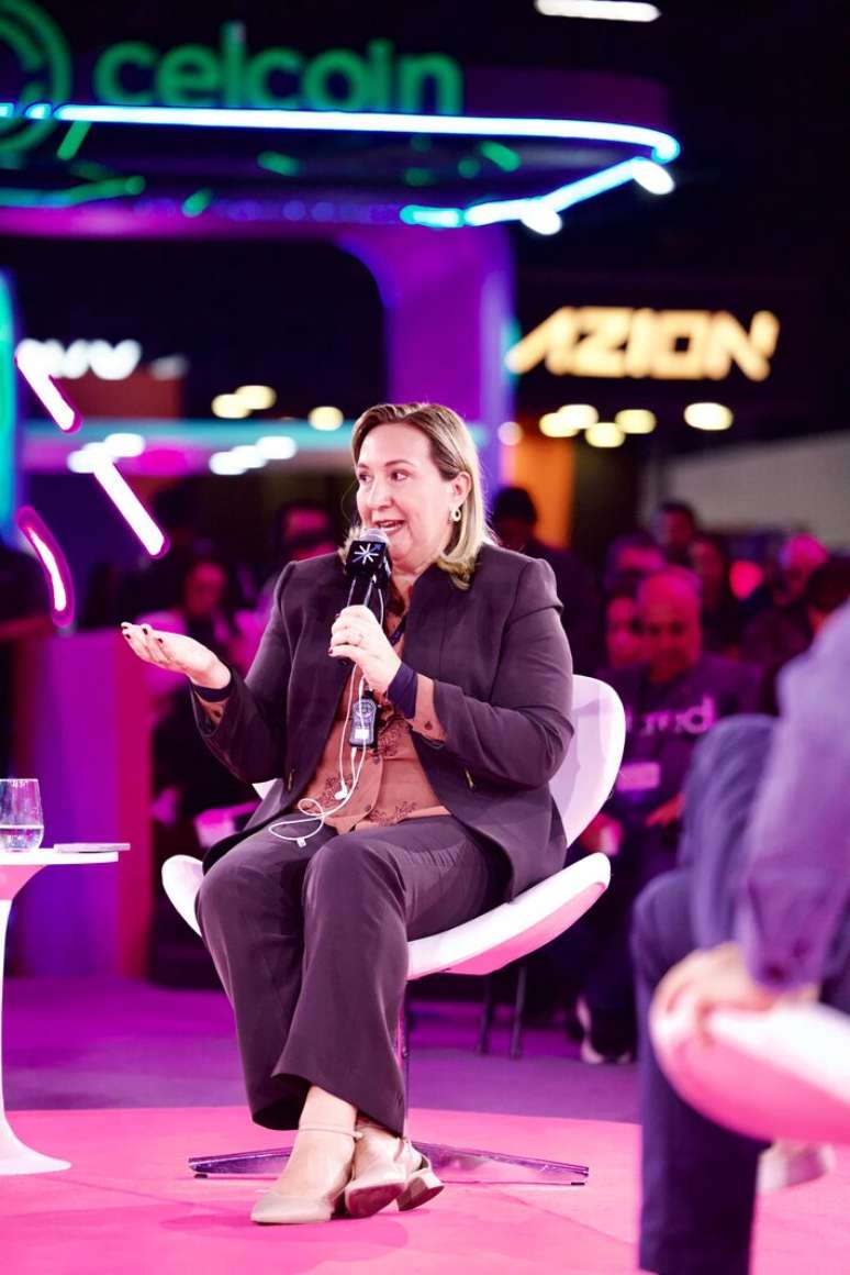 'A gente entendeu que parte deles (clientes) não queria mais entrar no app de uma forma tradicional', diz Marisa Reghini, do Banco do Brasil