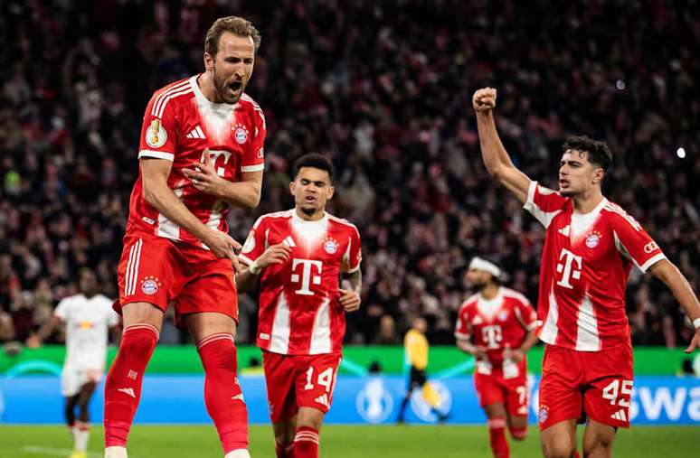 Com um elenco recheado de astros, Bayern &eacute; mais uma vez o favorito ao t&iacute;tulo na Alemanha &ndash;