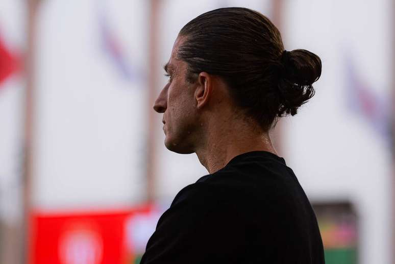 Filipe Lu&iacute;s segue 100% no comando do Monaco &ndash;