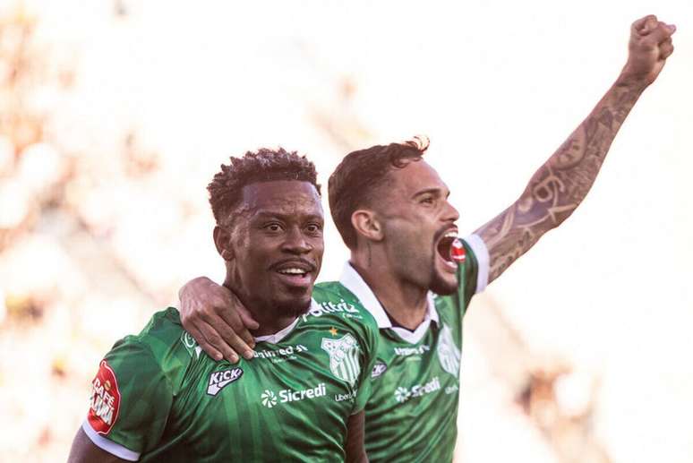 Uberl&acirc;ndia venceu o primeiro jogo &ndash;