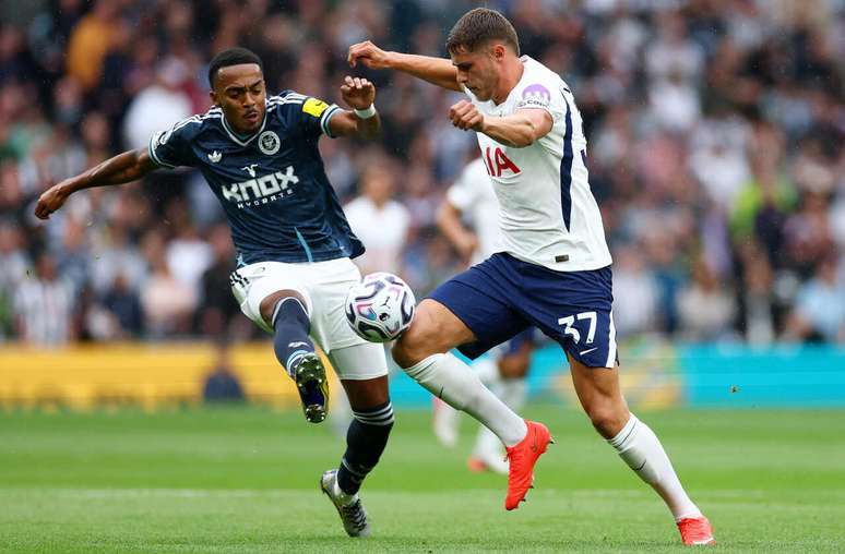 Spurs perdem a segunda consecutiva na Premier League &ndash;