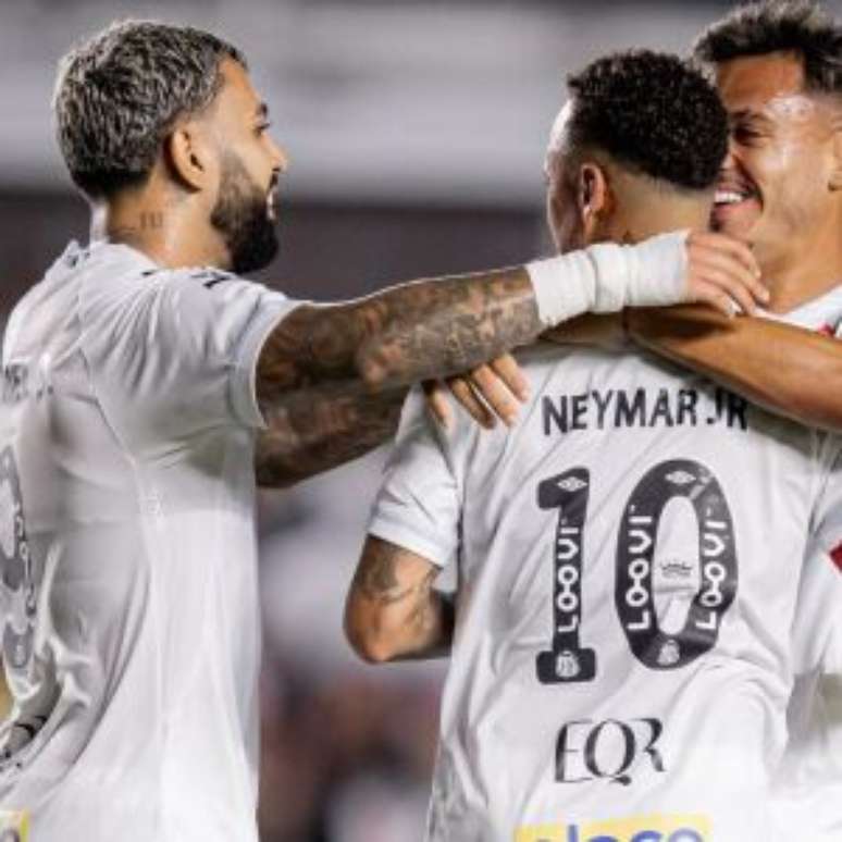 Santos terá retorno de Gabigol e Neymar no time titular.