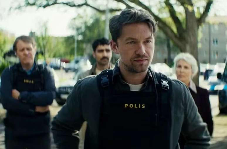 'Sacrif&iacute;cio de Sangue' &eacute; um drama policial do roteirista brit&acirc;nico George Kay, estrelada por Jakob Oftebro