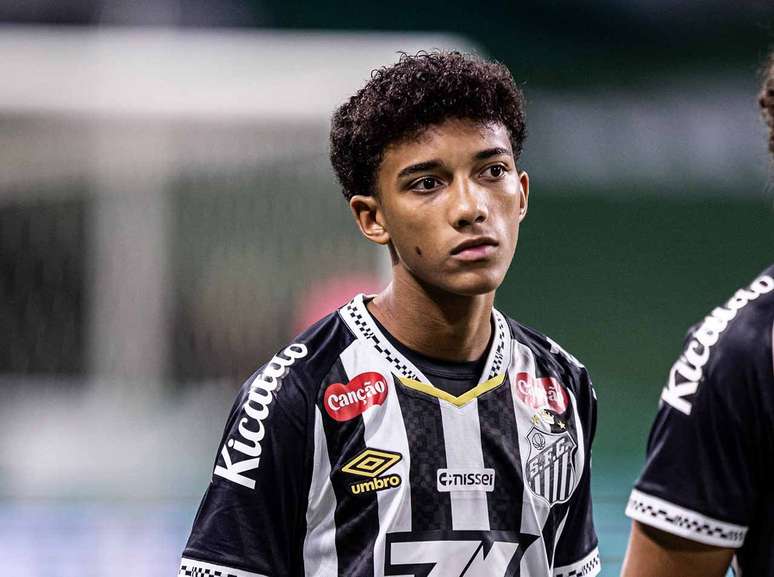 Menino da Vila desperta interesse da sele&ccedil;&atilde;o italiana &ndash;
