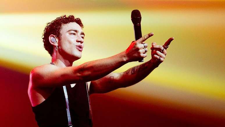 A parada do orgulho gay de Manchester cresceu muito desde seu modesto lan&ccedil;amento em 1985 e come&ccedil;ou a atrair cantores conhecidos, como Olly Alexander, no ano passado